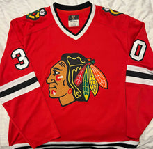Eddie Belfour - Autographed Chicago Blackhawks Jersey