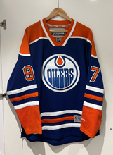 Connor McDavid - Autographed Edmonton Oilers Pro Jersey