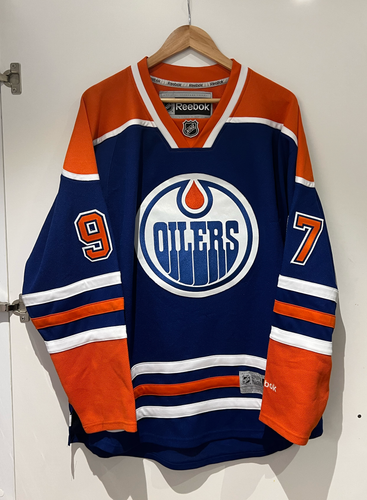 Connor McDavid - Autographed Edmonton Oilers Pro Jersey